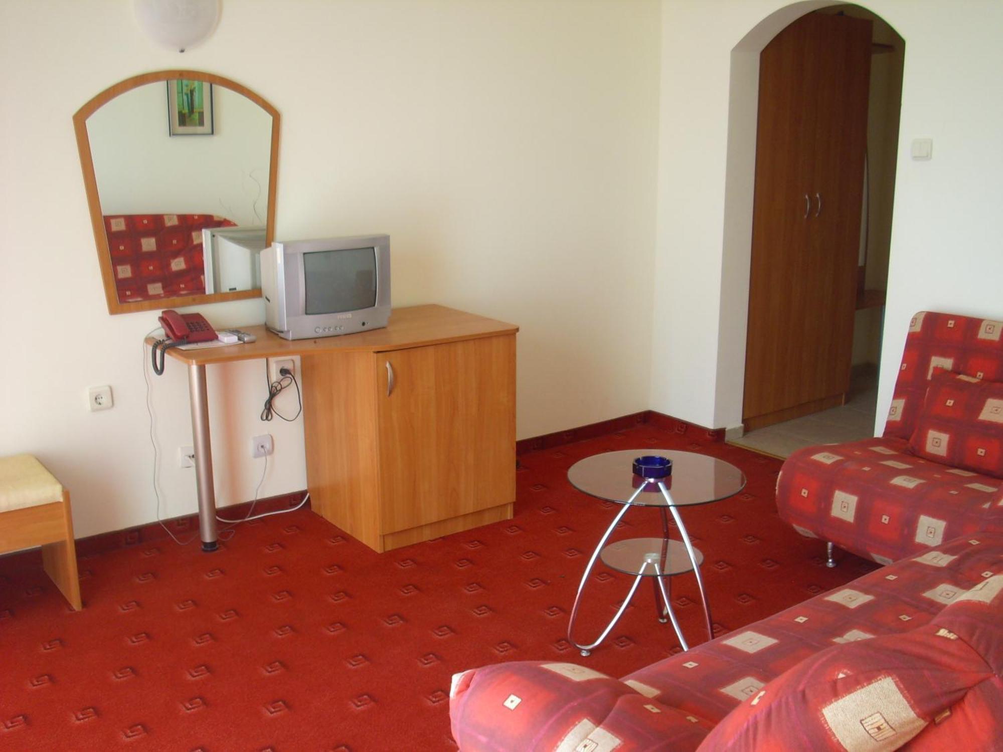 Hotel Varvara ภายนอก รูปภาพ
