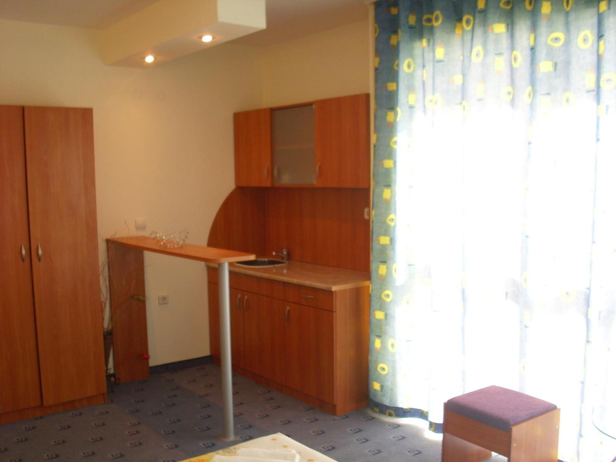 Hotel Varvara ภายนอก รูปภาพ