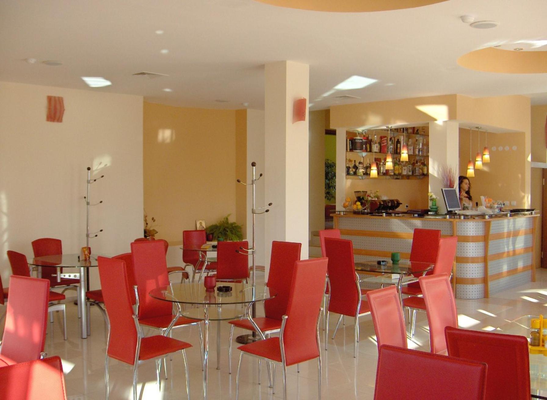 Hotel Varvara ภายนอก รูปภาพ