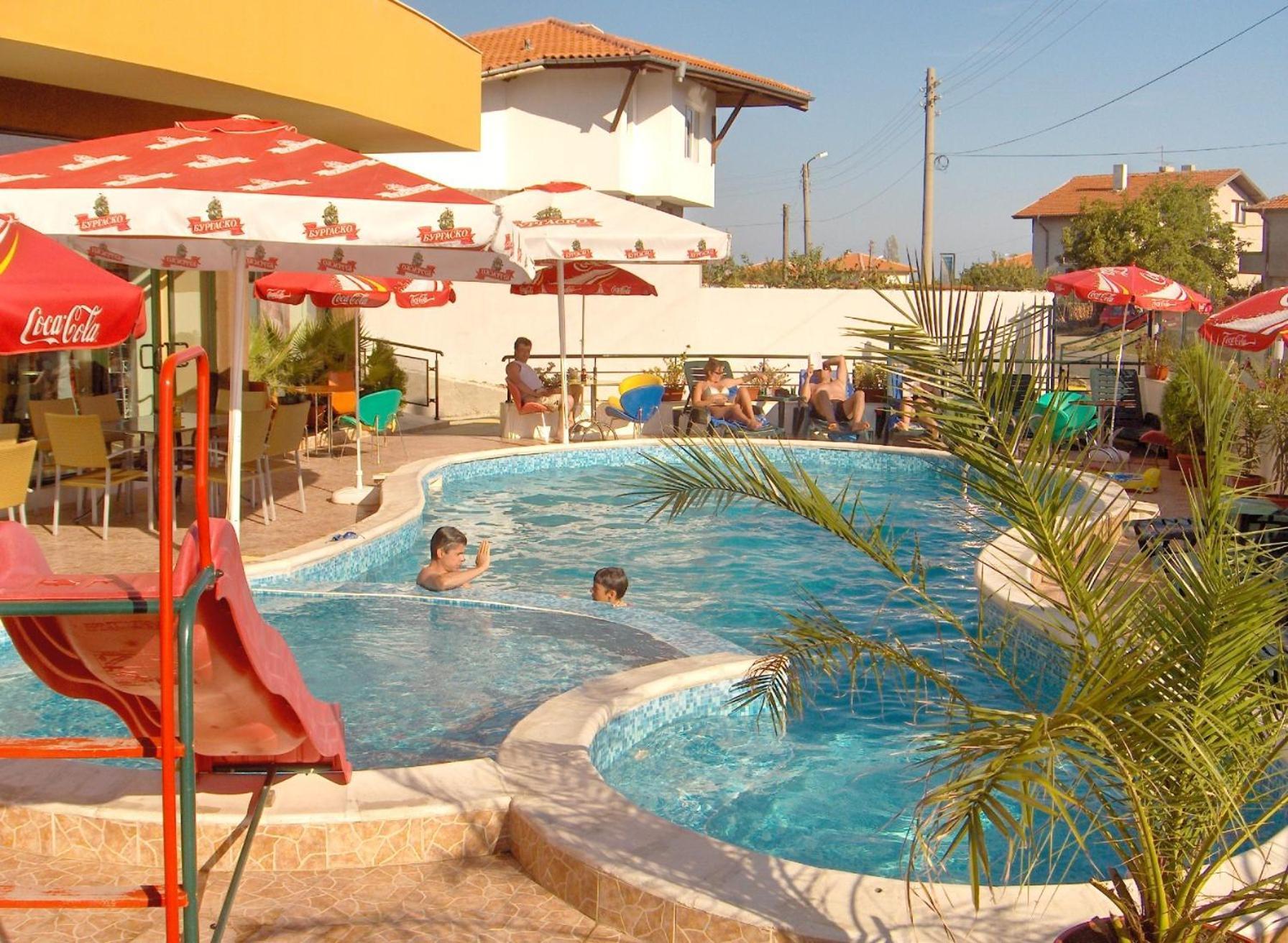 Hotel Varvara ภายนอก รูปภาพ