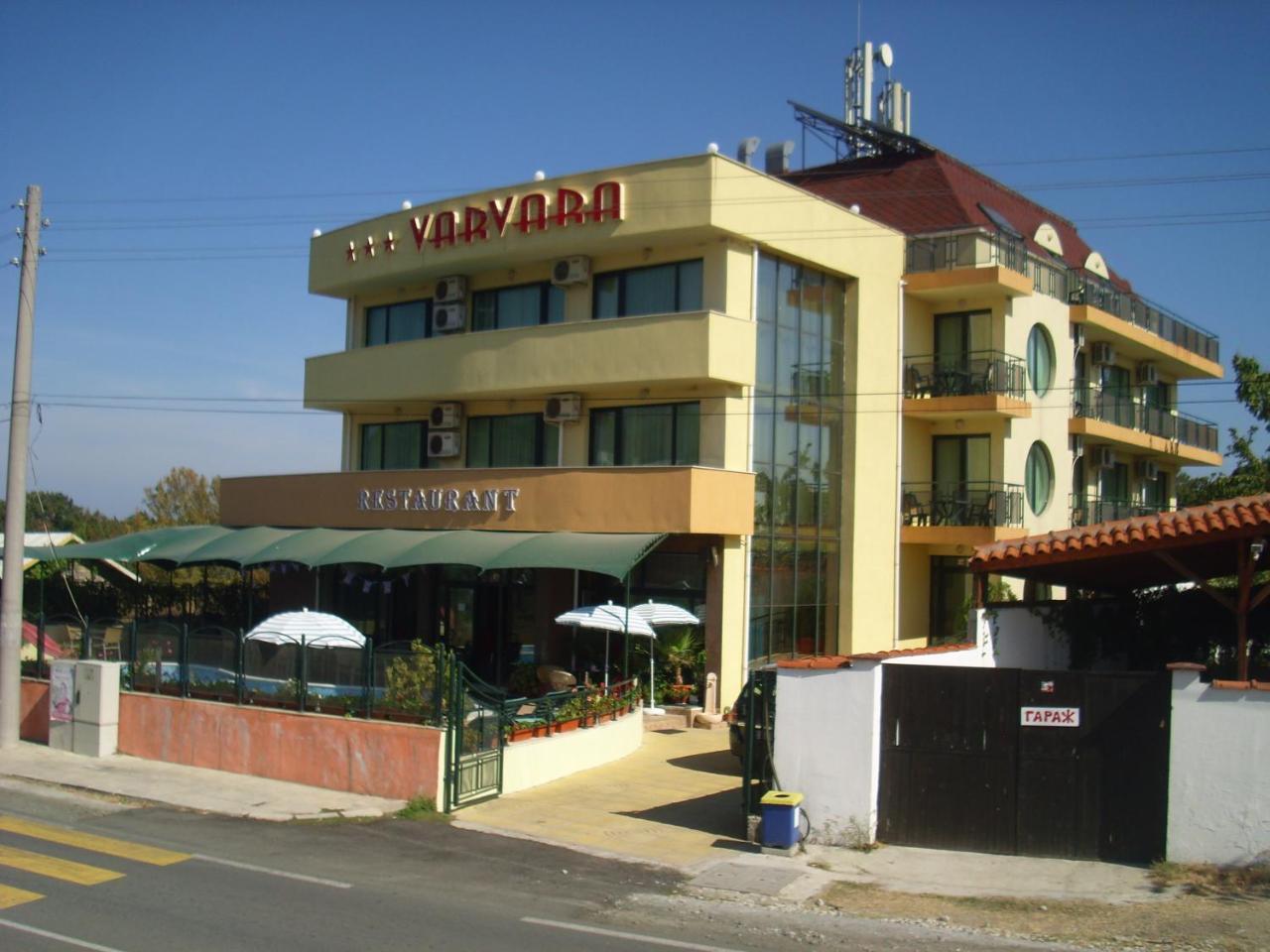 Hotel Varvara ภายนอก รูปภาพ